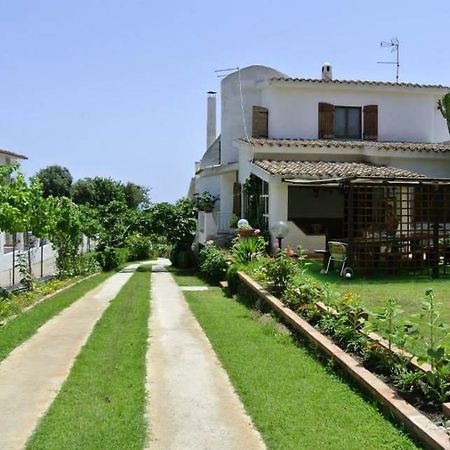 Appartamento Villa Nicanda Giardino Porto Columbu - Perd'E Sali Esterno foto
